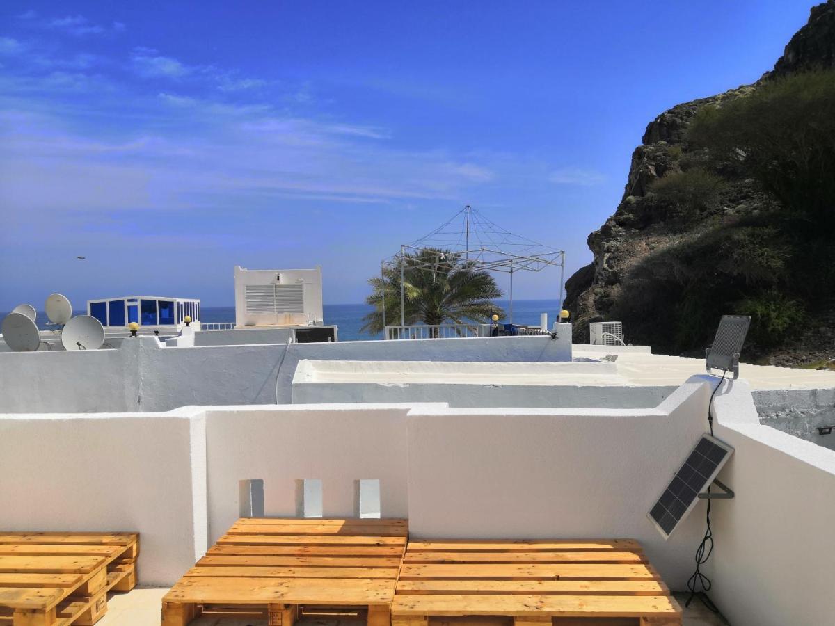 The Blue Gate Muscat